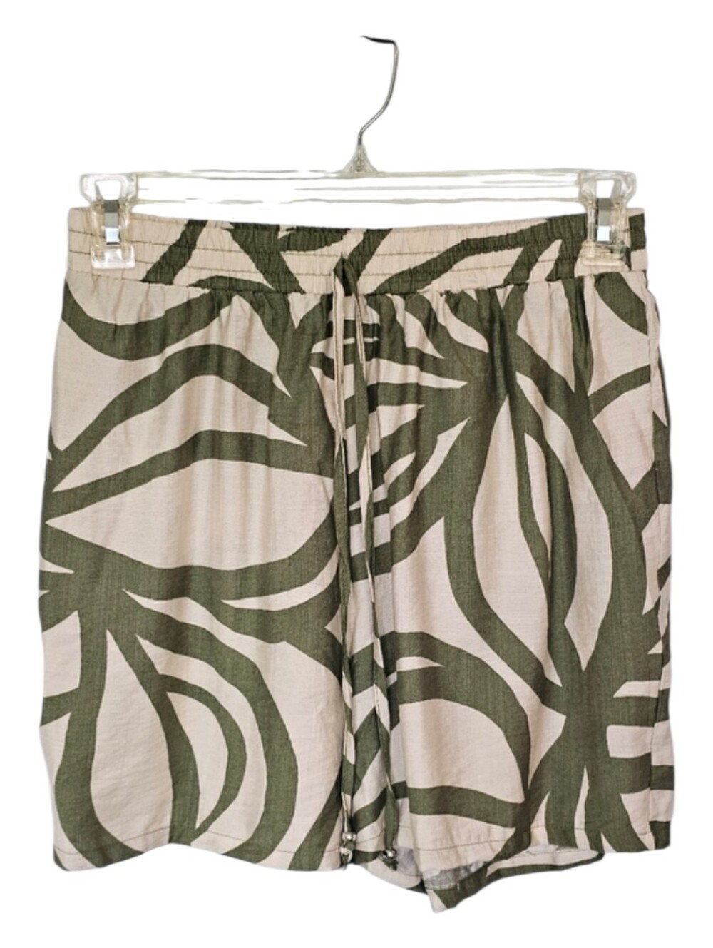 Mlle Gabrielle Olive Green Cream Pull On Drawstring‎ Flowy Shorts Women Size M